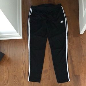 Women’s Jogger Pants